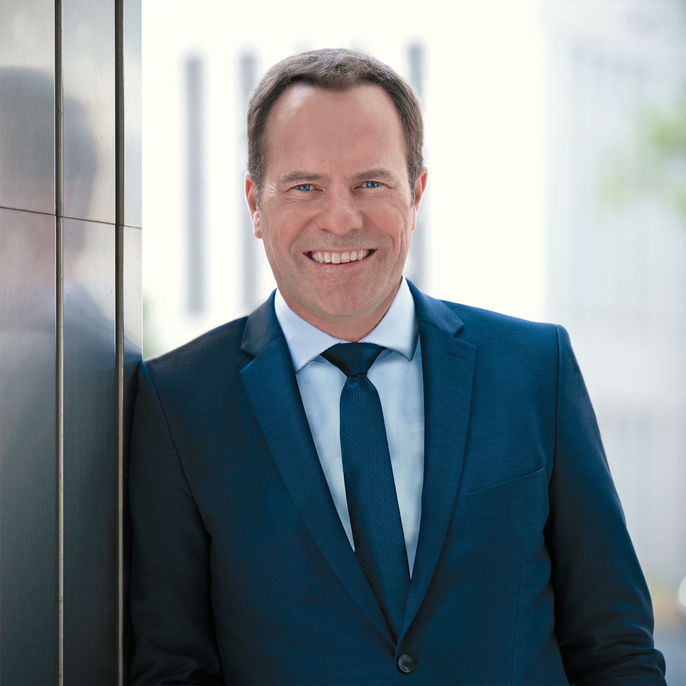 Portrait des Düsseldorfer Oberbürgermeisters Dr. Stephan Keller